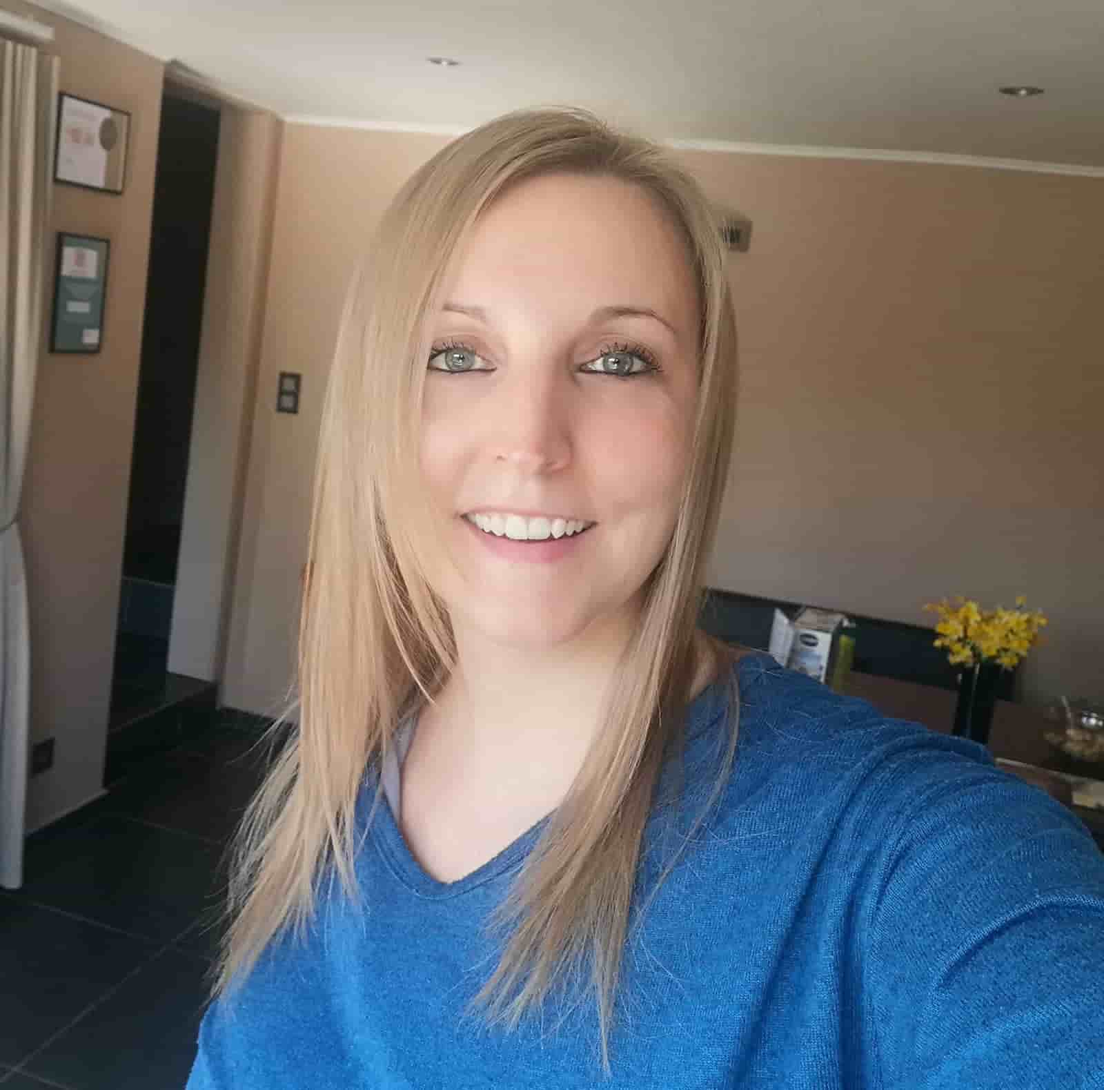 Cyntia Godart, esthéticienne à Harveng, fondatrice de l'institut Beauty & Vous, spécialisée en soins naturels et bien-être